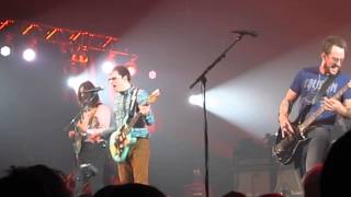 Weezer - The Greatest Man That Ever Lived - Live at Caesars Windsor 7/11/2013