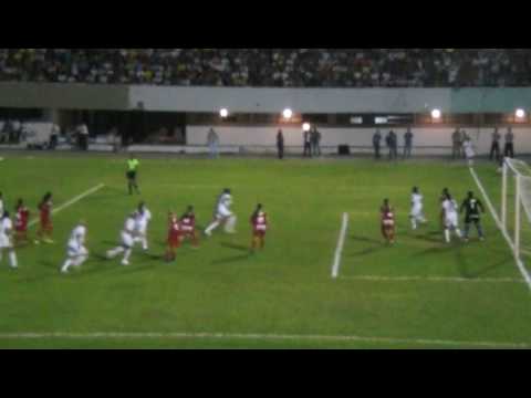 Jogo Comercial x Santos ( marta e cristiane )