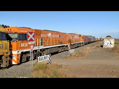 1MP2 Mixed Freight With Steel Wagons & Containers (5/12/2021) - PoathTV Australian Trains & Railways