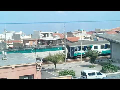 IC notte 35905 in transito Intercity notte Milano centrale Siracusa con E403 in testa