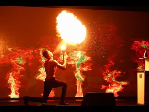 ✅  OBRAZEM: Finále Muž roku přineslo ohnivou show, žádost o ruku i známé hosty