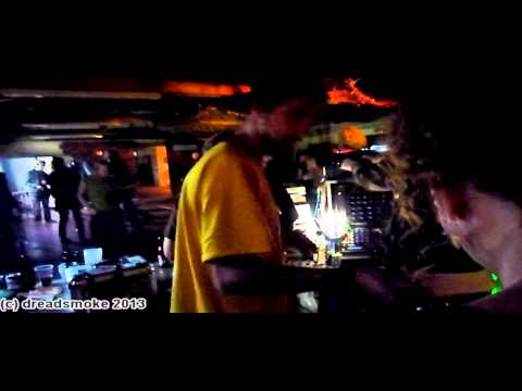GAMMA SOUND ft cyndica  - rise di melodica dub up pt2 @ de wilde eend 24-05-2013
