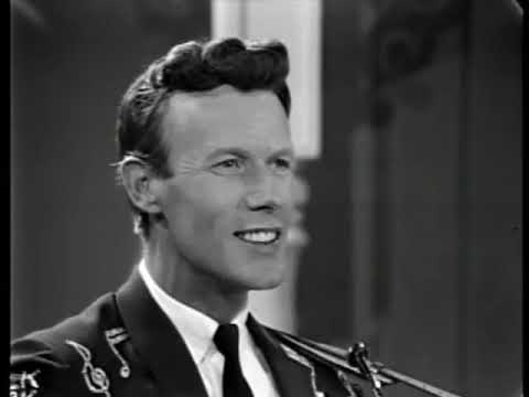 Ernest Ashworth ~ Talk Back Trembling Lips