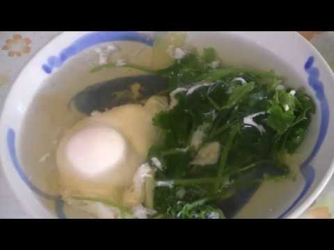 Super Easy Chinese Soup Recipe:   (Cilantro With Poached Egg Soup)  Healthy Chinese Cooking