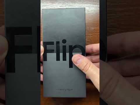 Samsung Galaxy Z Flip 4 Unboxing
