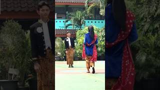Download lagu fashion show hari ini #sekolahku #masasekolah #fashionshow #harikebangkitannasional mp3
