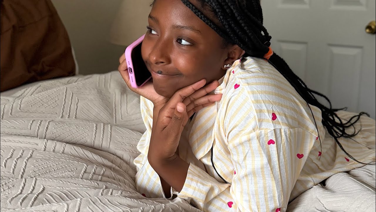 Brooke calls Isaiah with news that she’s moving to Philly with him until Christmas! 
