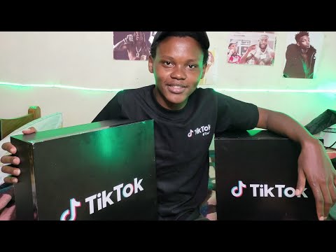 I received Christmas gifts from TikTok worth Ksh 20,000 !!