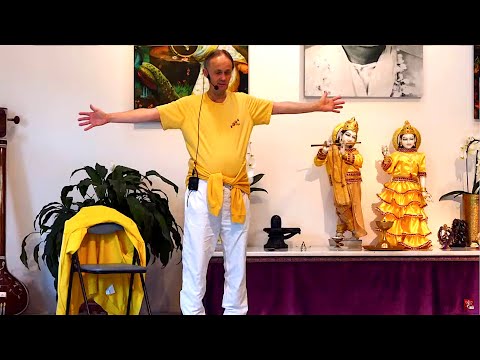 Yogastunde Mittelstufe Yoga Vidya Grundreihe: Variationen mit Wolfgang 16:15 Uhr 11.07.2020