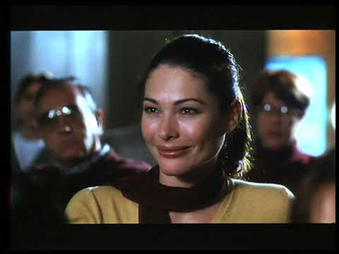 Cuando el mundo se acabe te seguiré amando (1998), de Pilar Sueiro - Tráiler Oficial