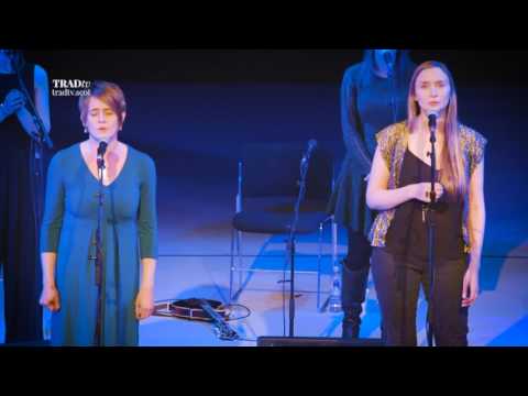 The Shee featuring Karine Polwart and Rachel Newton Perform The Jute Mill Song / Song for Mary