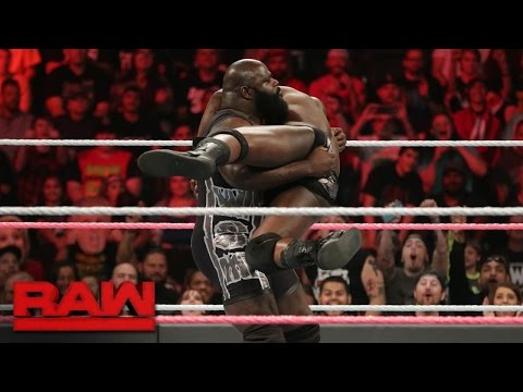 Mark Henry & The Golden Truth vs. Titus O’Neil & The Shining Stars: Raw, 17. Oktober 2016