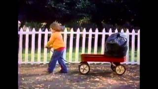 Glad Trash Bag Commercial With Tom Bosley 80's