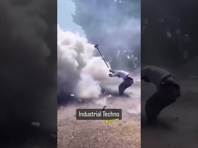 Vídeo relacionado con Hard Techno Rave - Distorsionar la mente - Destruir el sistema Camiseta
