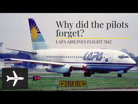 How Unprofessional Pilots Crashed This Plane - LAPA Airlines Flight 3142 (PCDS1E1)
