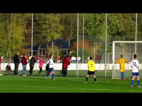 SDVB D2 -NSC D1, 31 oktober 2015. Eindstand 1-11.