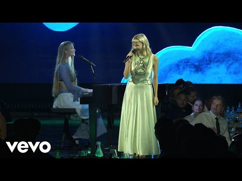 AURORA - Through The Eyes Of A Child (Live At Spellemann 2025)