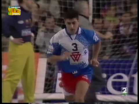 Oscar Mainer, listo como pocos. Final Copa ASOBAL 1999/00 BAR-SAN