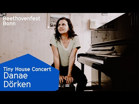 Danae Dörken plays Brahms in the Tiny House | Beethovenfest Bonn