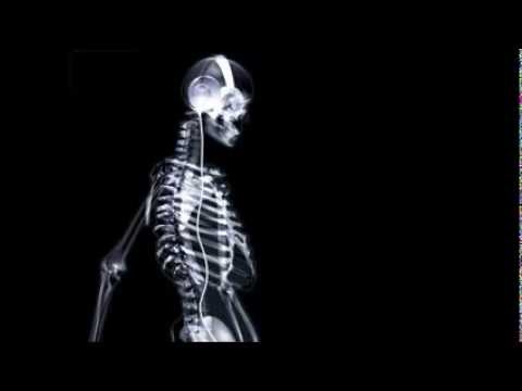 Darude Vs Qulinez - Sandstorm Drop (Triarchy Edit)