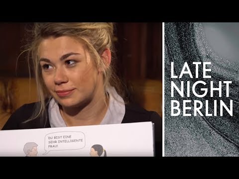 Ronja von Rönne trifft Flirtexperten | Late Night Berlin | ProSieben