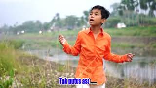 Download lagu REVO RAMON - NADA HARAPAN (  musik video ) mp3 Download lagu REVO RAMON - NADA HARAPAN (  musik video ) mp3