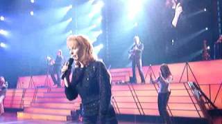 Reba Las Vegas Hilton -  Love Needs a Holiday