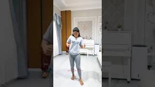 Download lagu Nona CantiK Lagi Dansa||KEREN ABIZZZ. mp3 Download lagu Nona CantiK Lagi Dansa||KEREN ABIZZZ. mp3