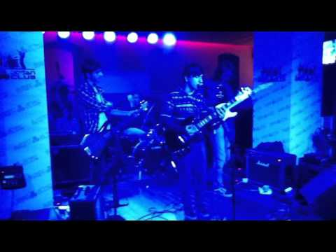 Mellow - Eat Me Alive (Live @Magti Club)