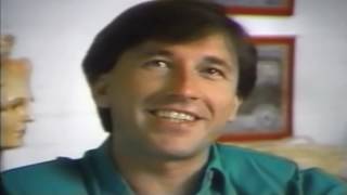 Ricardo Montaner - Solo con un Beso (Video Clip Oficial)