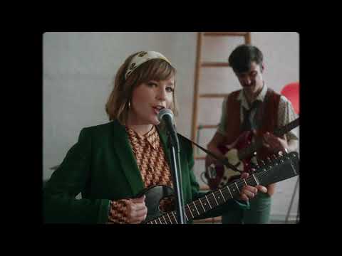 lùisa - Walking Home with a Lover (Official Music Video)