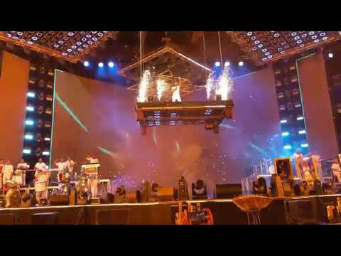 تامر حسني - قولني كلام لايف ريميكس حفله العلمين 2021 | Tamer Hosny Awelny kalam ReMix live 2021