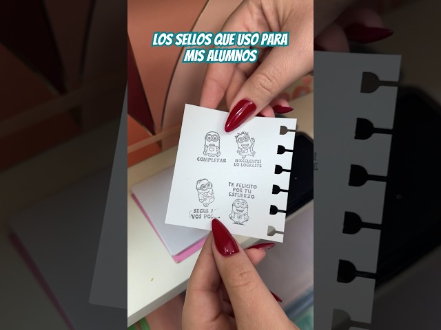 Vídeo relacionado con JOYIN 50 sellos surtidos para niños, sellos autoentintados con 50 diseños para regalos de fiesta de cumpleaños, premios de carnaval, sellos escolares, bolsa de regalo, Halloween, Navidad (zoológico