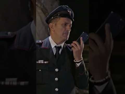 Uccio De Santis and the suspicious call 🧐