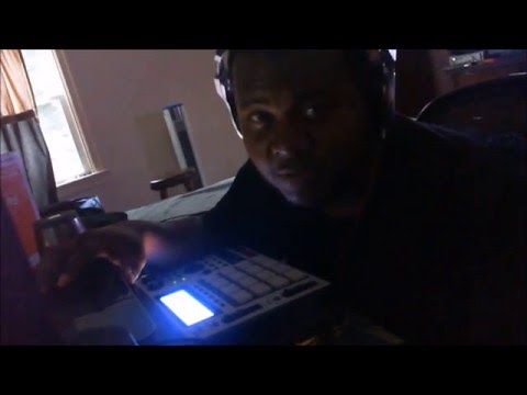 citythebeatmaster making a beat - Master of the MPC Episode 3 " slow motion "