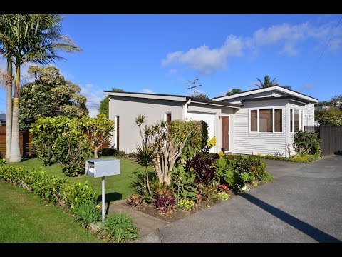 SOLD - 74a Ladies Mile, Manly - Megan Cox and Livvie Cox