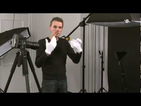 Schwarze Objekte vor scharzem Grund - Blende 8 - Folge 68