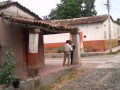 el inicio de chuy y mauricio .