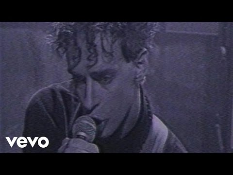 Soda Stereo - En la Ciudad de la Furia (Official Video)