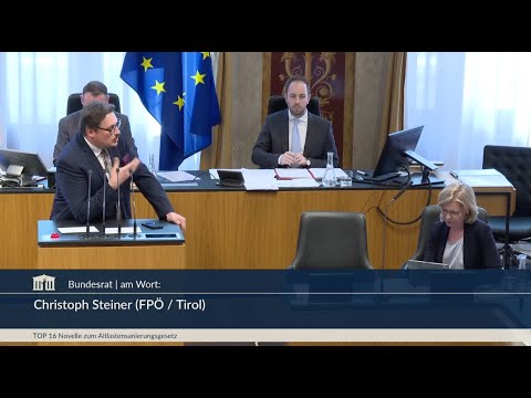 Christoph Steiner - Grüne roden Wald in Innsbruck - Grüne Doppelmoral - 5.4.2024