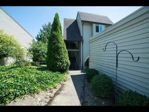200 SW Florence Ave #D-14 property video