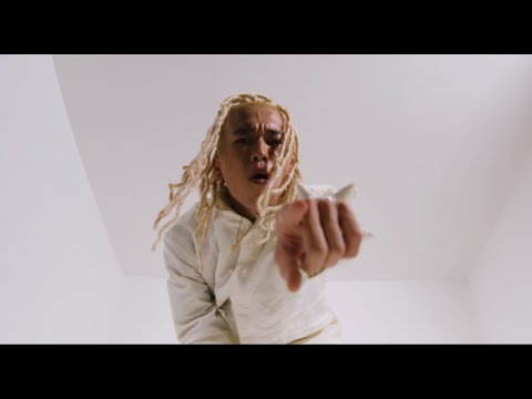 Video thumbnail for あの子 (Her)