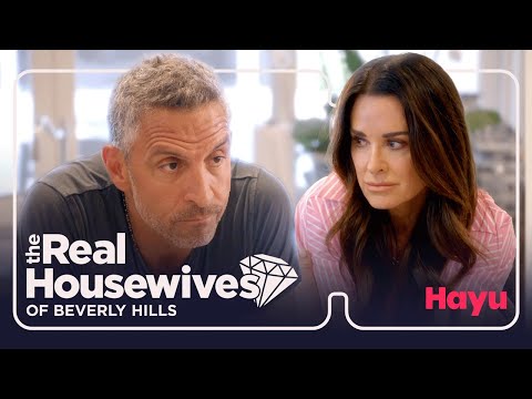 Kyle and Mauricio sit down to have an awkward chat | Season 14 | Real Housewives of Beverly Hills