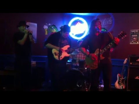 Red LaForme Band at Liquid Lounge 2013 - Part 6/7