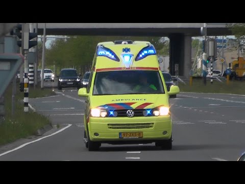 A1, Silverline Ambulance 02-134 Oosterwolde Frl. naar het Wilhelmina Ziekenhuis Assen