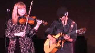 APAP 2011 NYC Cady Finlayson & Vita Tanga perform fiddle/guitar