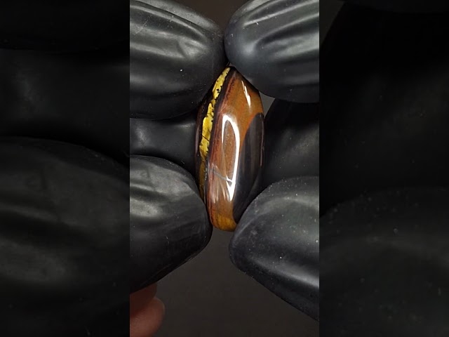 حجر ايرون تايغر طبيعي