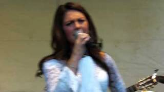 Belle Perez - Dime @ Maasmechelen