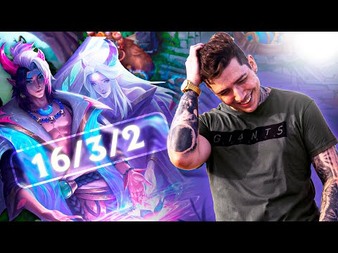 Aphelios is crazy if you know the weapon combinations 🤯