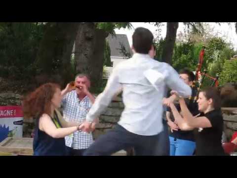 Gavotte Pourlet LE GUENNEC/LE STRAT - St Yves 2015